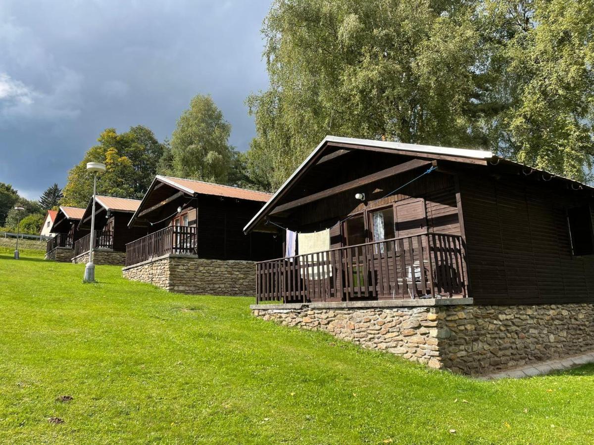 Hotel Rohanov Lhota nad Rohanovem Екстериор снимка